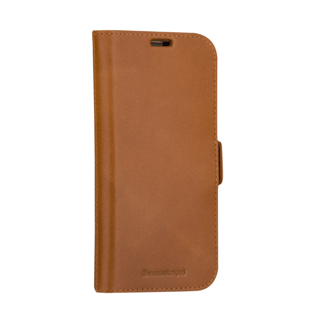 dbramante1928 Copenhagen Flip Case - iPhone 15 - Tan