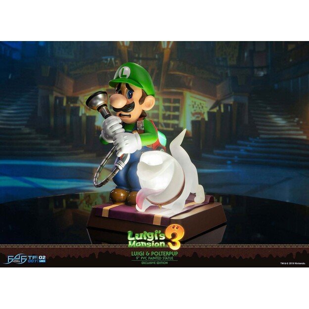 First4Figures - Luigi's Mansion: Luigi & Polterpup (Collectors) 25cm PVC