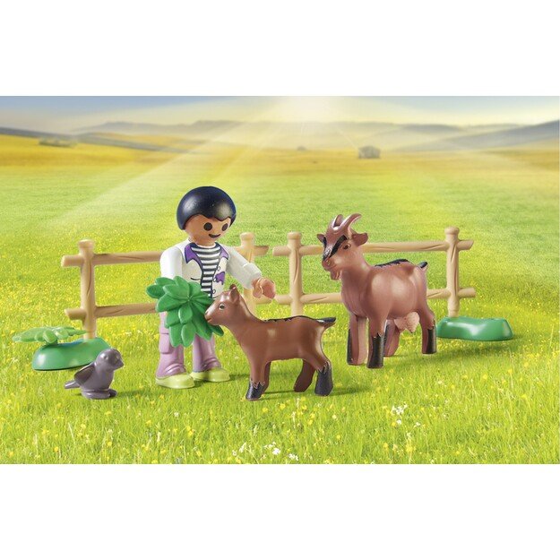 Playmobil - Tractor with trailer and water tank (71442)