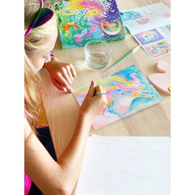 BOX CANDIY - Watercolor Art - Totally Magical Unicorns - (BC-1931)