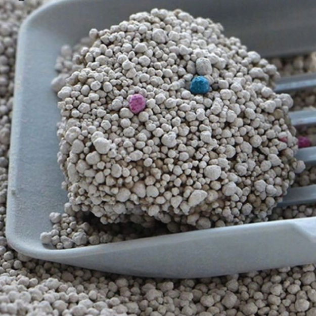 Dabīgā bentonīta kaķu pakaiši 20 kg, kunkuļojoši, bezputekļu, īpaši absorbējoši