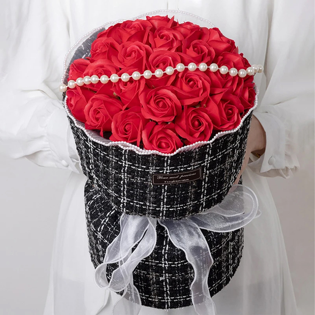 Sarkanu LED ziepju rožu komplekts Valentīndienai, sieviešu dienas dāvanai dzimšanas dienā