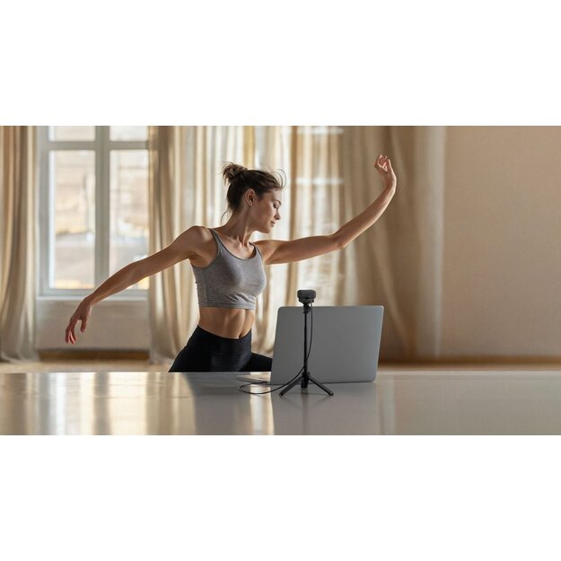 Insta360 - Link 2C Webcam