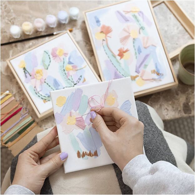 Craft Kit Embroidery - Pictures - pastel colours (977862)