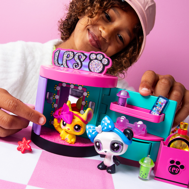 Littlest Pet Shop - Spin and Style Boutique (722)