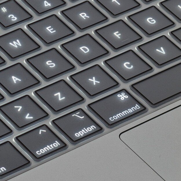 Philbert - Keyboard cover Europe MacBook Pro 13” M1-M2 2020/2022 and 16” 2019 - Transparent/Black