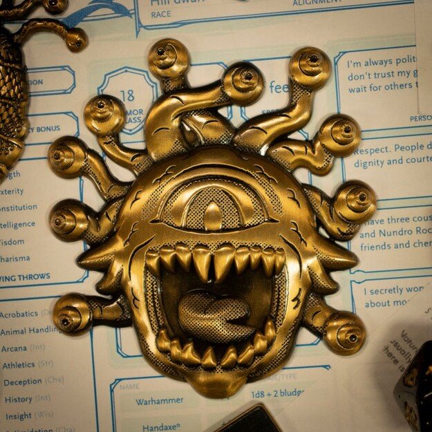 Dungeons & Dragons 50th Anniversary Beholder Twin Medallion Set
