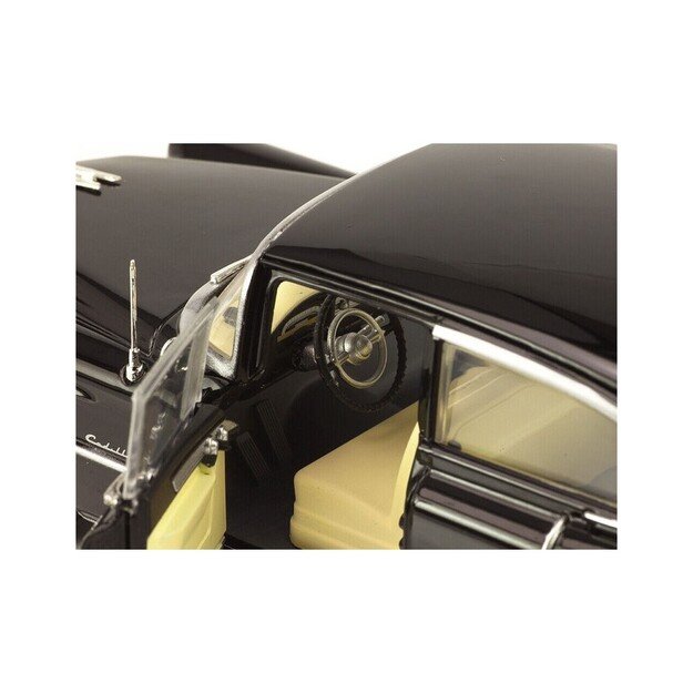 Greenlight Collectibles - 1/24 The Godfather - 1955 Cadillac Fleetwood