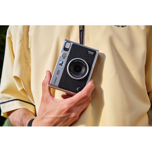 Fuji - Instax Mini Evo Hybrid Camera