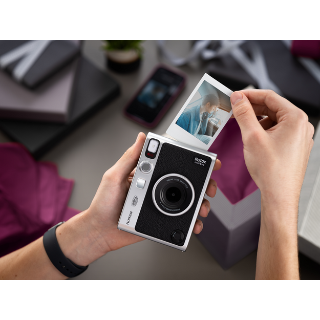 Fuji - Instax Mini Evo Hybrid Camera