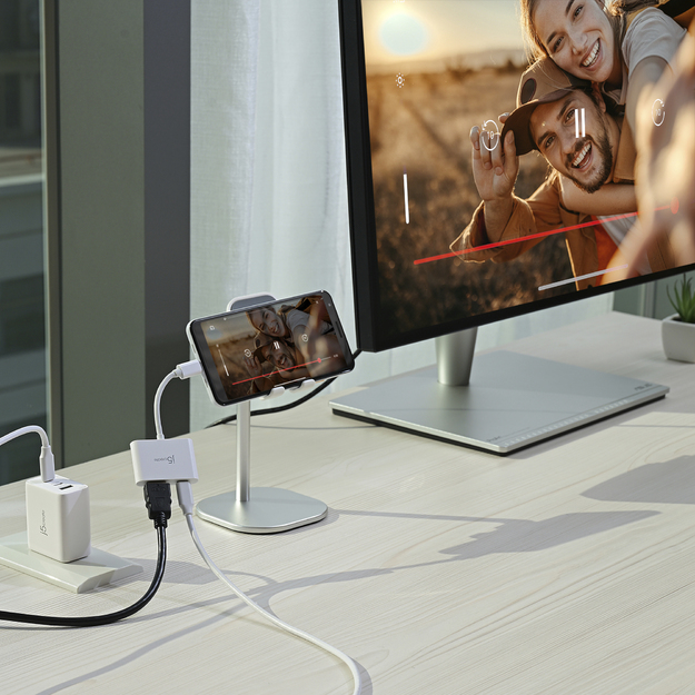 J5create - USB-C To 4K HDMI Adapter With Power Delivery