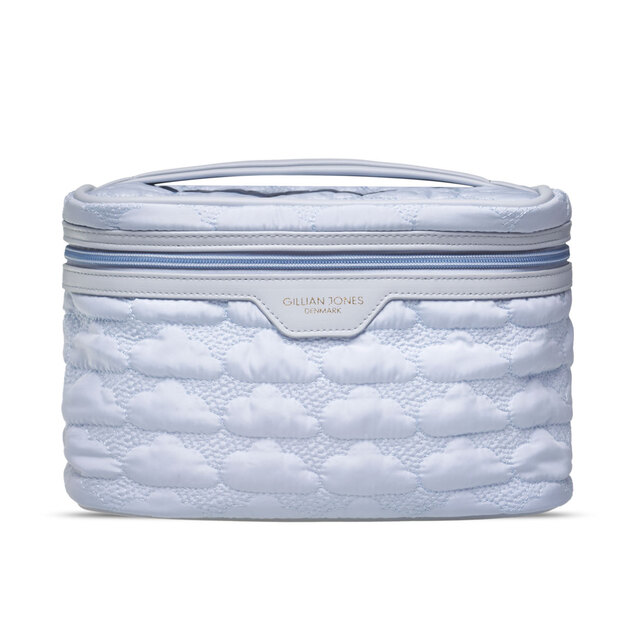 Gillian Jones - Urban Travel beauty box - Blue sky