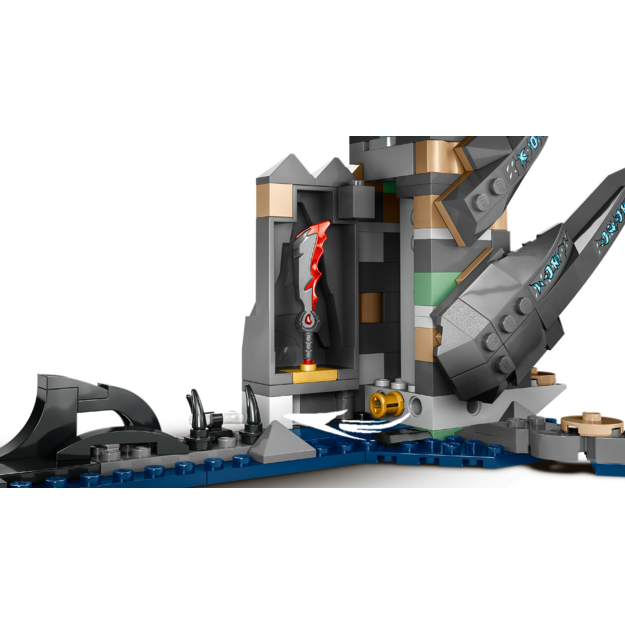 LEGO - Ninjago - Wolf Mask Shadow Dojo (71813)