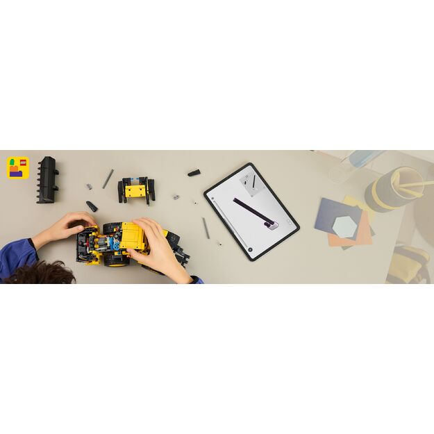 LEGO - Technic - Volvo L120 Electric Wheel Loader (42209) 3