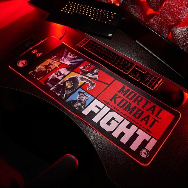 Numskull Mortal Kombat - Oversize Gaming Mat & Mobile Charger