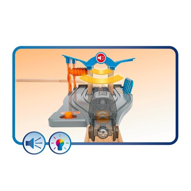 BRIO - Smart Tech Sound Train Service Station (33975) 1
