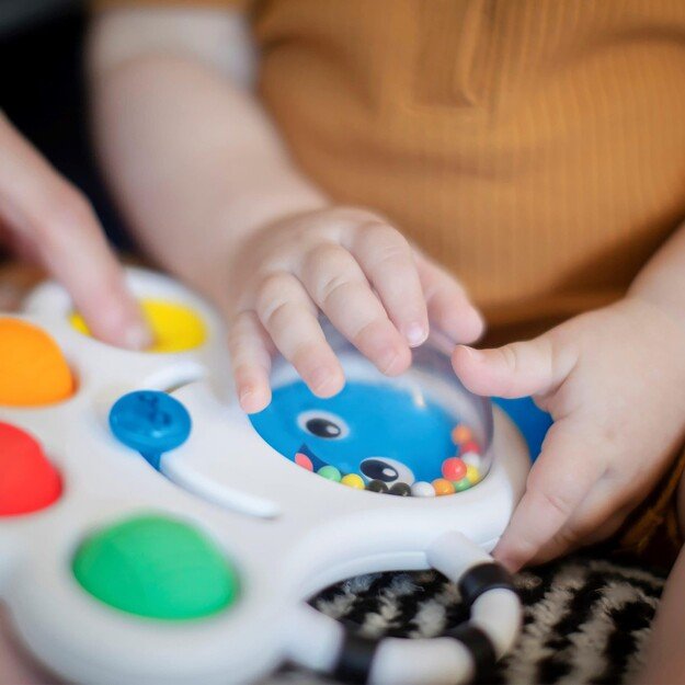 Baby Einstein - Opus’s Shape Pops™ Sensory Rattle & Teether - (BE-12684) 3