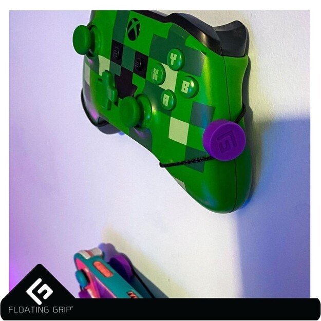 Floating Grip Xbox Controller Wall Mount 5