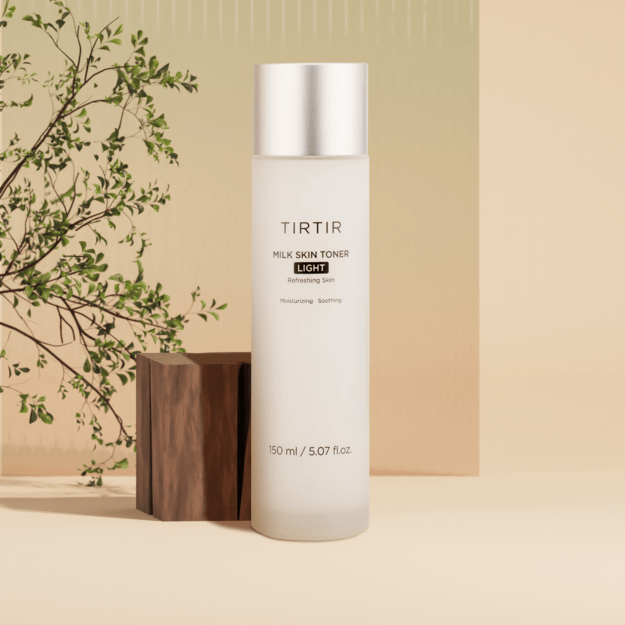TirTir - Milk Skin Toner - Light 150 ml 1