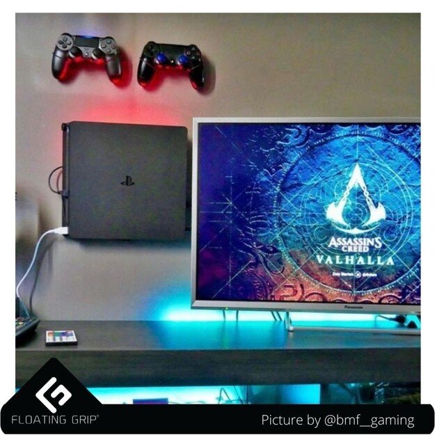 Floating Grip Playstation 4 Slim Wall Mount 2