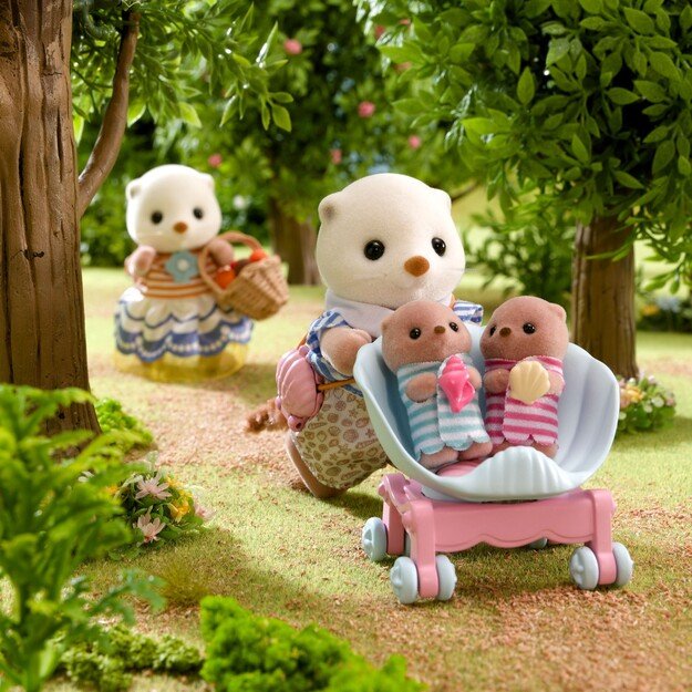 Sylvanian Families - Sea Otter Family - (5803) 2