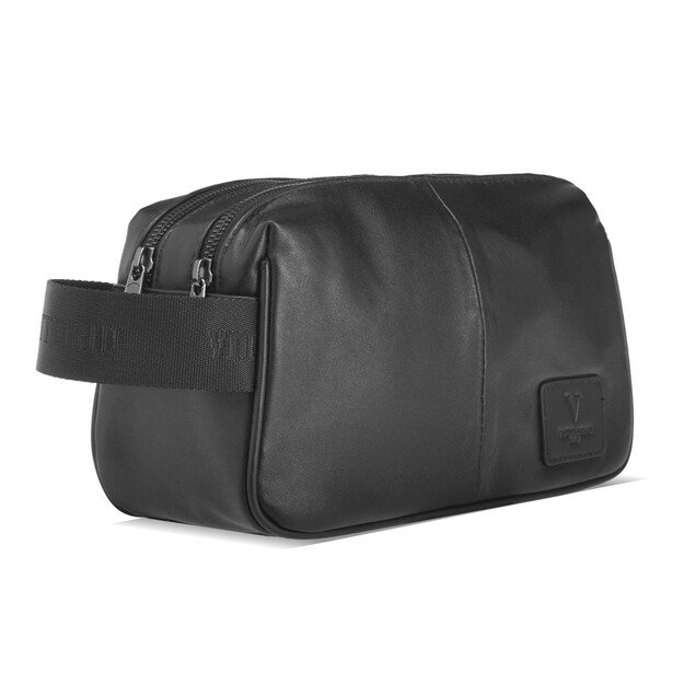Gillian Jones - Washbag 2