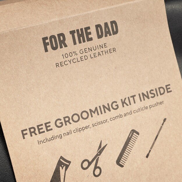 Gillian Jones - Wash bag Including products - Dad 2
