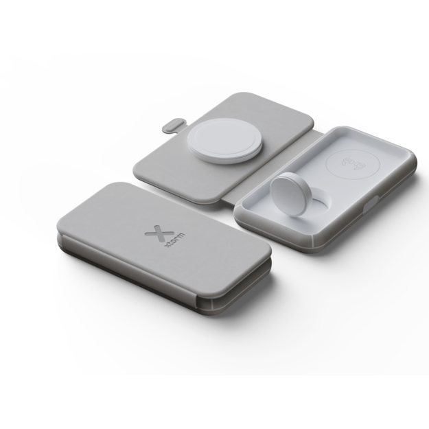 Xtorm - Foldable Wireless Travel Charger 3in1 - 15W 6