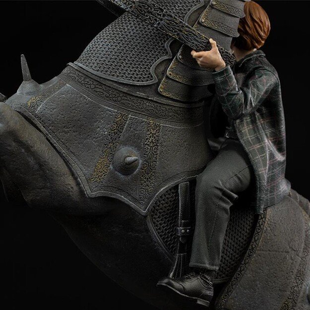 Harry Potter - Ron Weasley at the Wizard Chess Statue Delux Art Scale 1/10 6