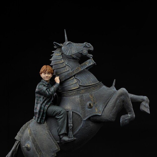 Harry Potter - Ron Weasley at the Wizard Chess Statue Delux Art Scale 1/10 5