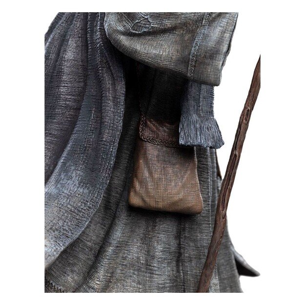 The Lord of the Rings - Gandalf The Grey Pilgrim Statue 1