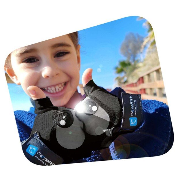 Crazy Safety - Black kids bike gloves with reflective eyes and padded palms - Black - Size S 2