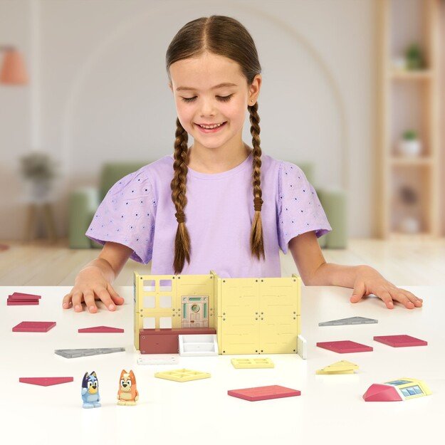 Tile Town - Bluey Heeler House (90304) 16