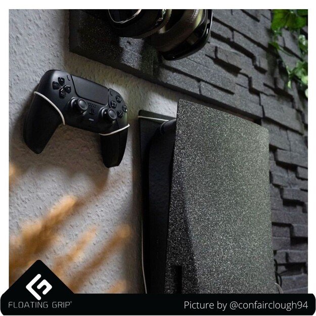 Floating Grip Playstation 5 Wall Mounts by Floating Grip - Black Bundle 5
