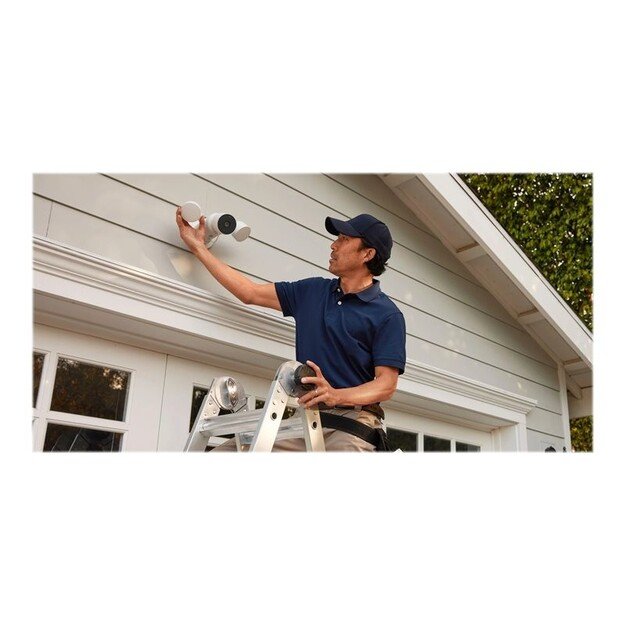 Google - Nest Cam with floodlight