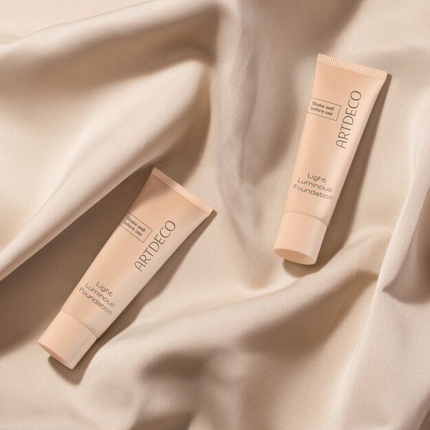 Artdeco - Light Luminous Foundation - 20 Soft caramel 1