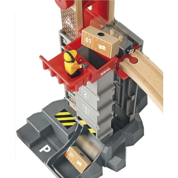 BRIO - Lift & Load Warehouse Set (33887) 4