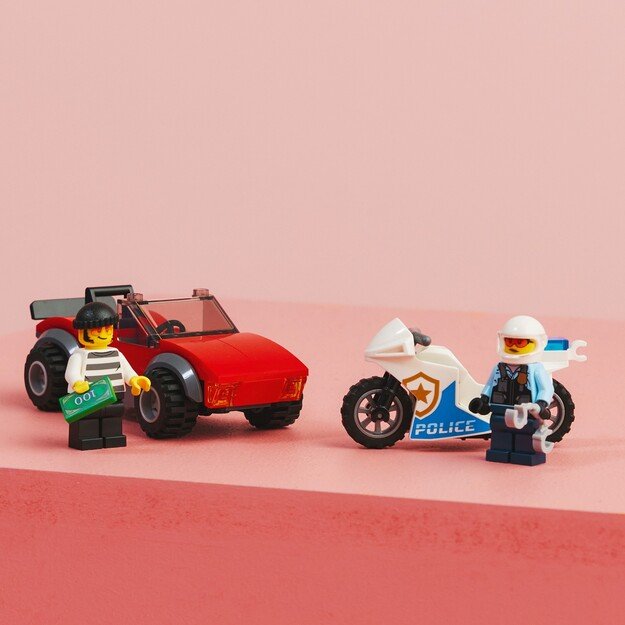 LEGO City - Police Bike Car Chase (60392) 2