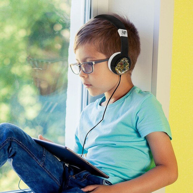 OTL - Junior Headphones - Harry Potter 'Back to Hogwarts (HP0624) 1