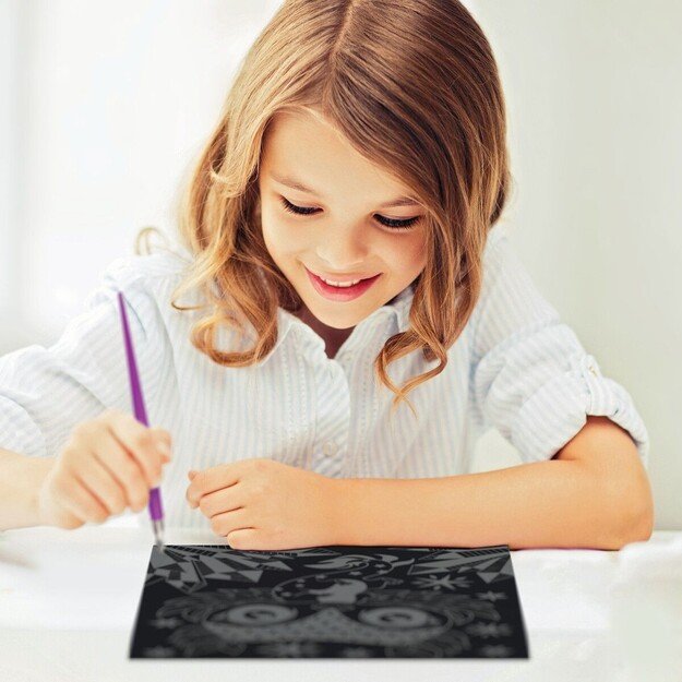 Nebulous Star - Scratch & Sketch Gift Box (232-11014) 3