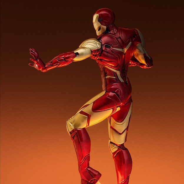 Iron Man Diorama Light 2