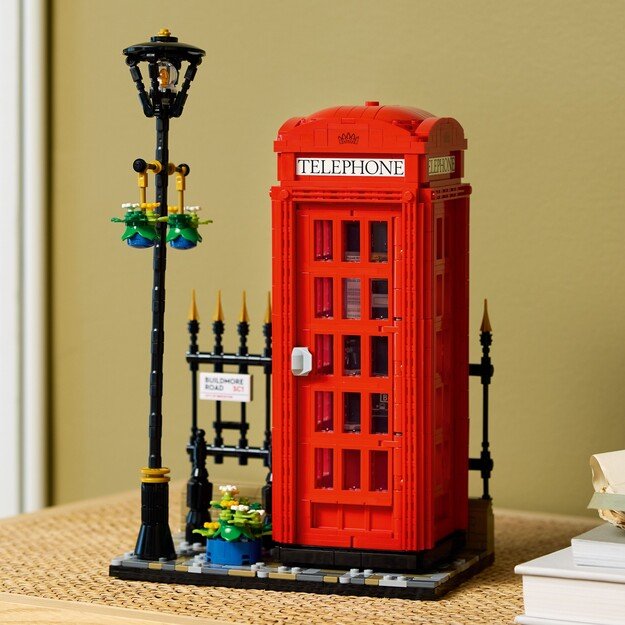 LEGO Ideas - Red London Telephone Box (21347.) 3