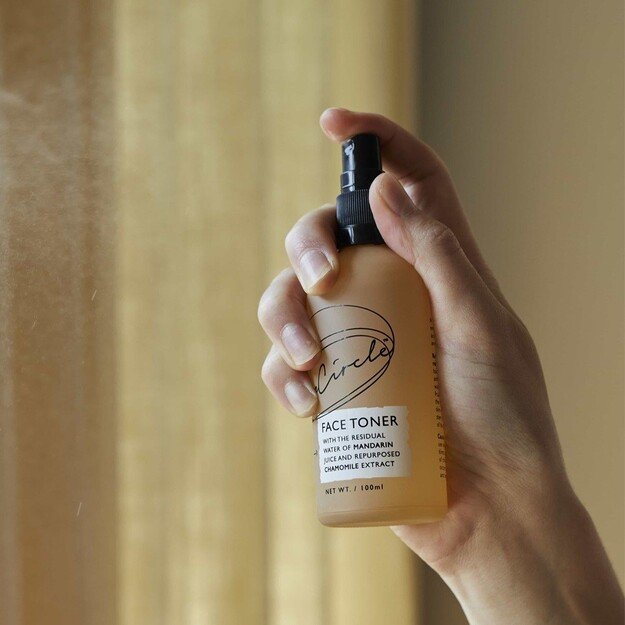 UpCircle - Face Toner Mandarin & Chamomile 100 ml 1