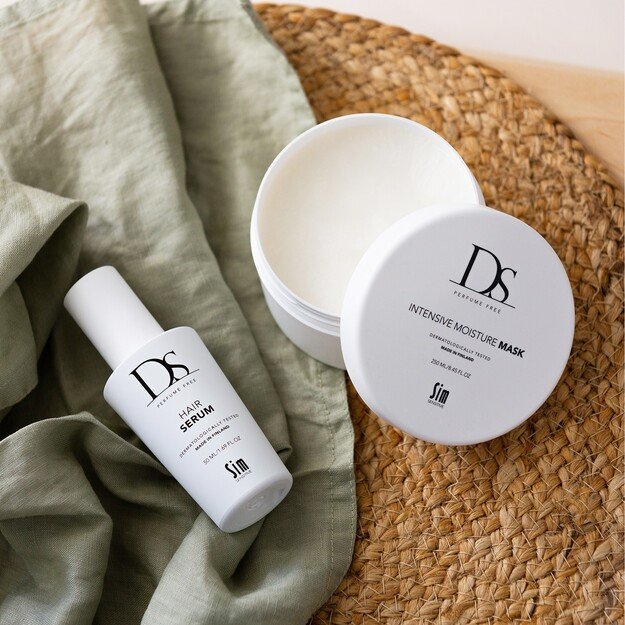 DS - Sim Sensitive Intensive Moisture Mask 250 ml 1