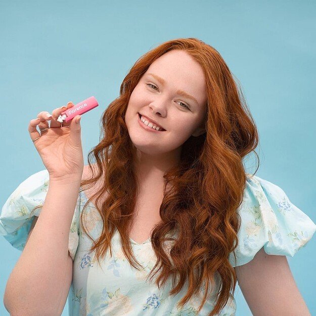 Florence by Mills - Oh Whale! Clear Lip Balm Guava and Lychee Pink 2