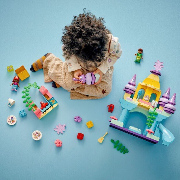 LEGO Duplo - Ariel's Magical Underwater Palace (10435) 6