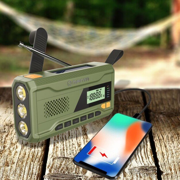 Manta - Portable Emergency crank FM Radio, Solar Power Bank, Flashlight 1