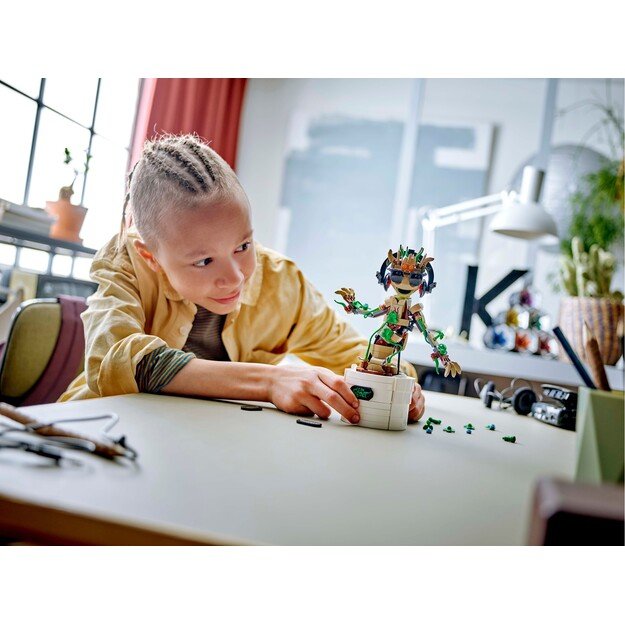 LEGO - Super Heroes - Dancing Groot (76297) 4