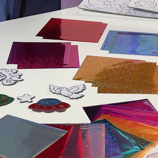 Marvins Magic - Magic Foil Rainbow Stickers - (MMART001) 1